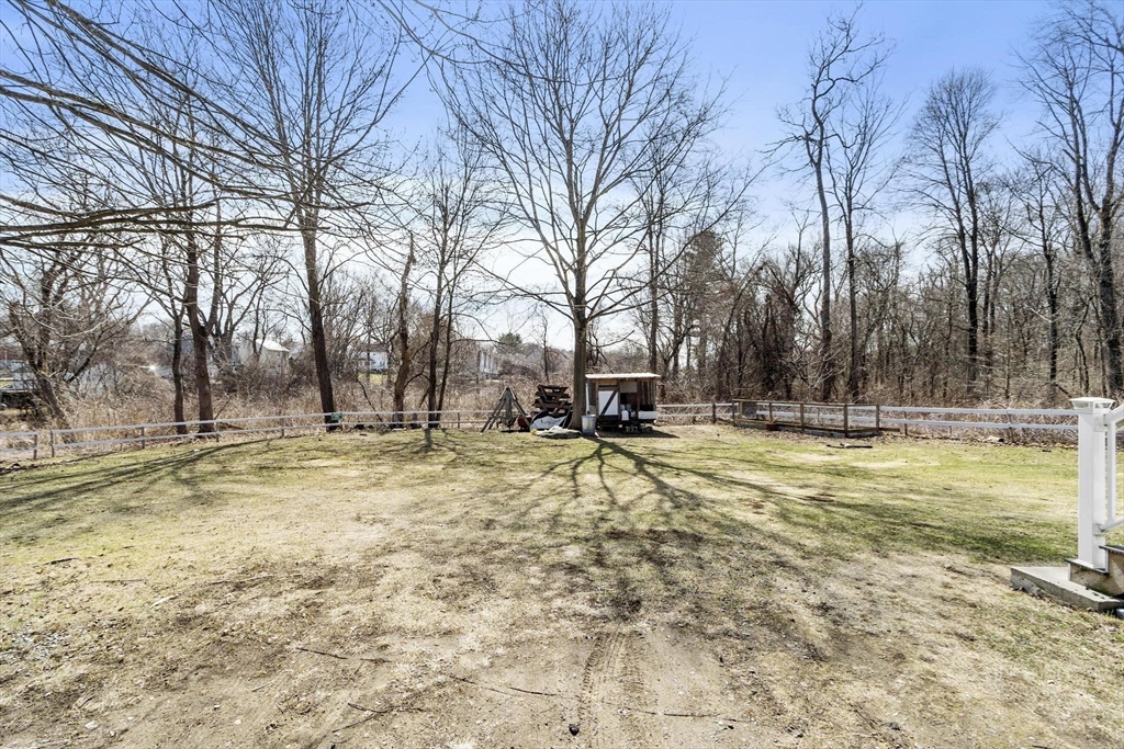 38 Burdette Road Dracut, MA 01826 - Photo 23 of 39