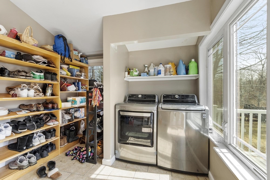 38 Burdette Road Dracut, MA 01826 - Photo 35 of 39