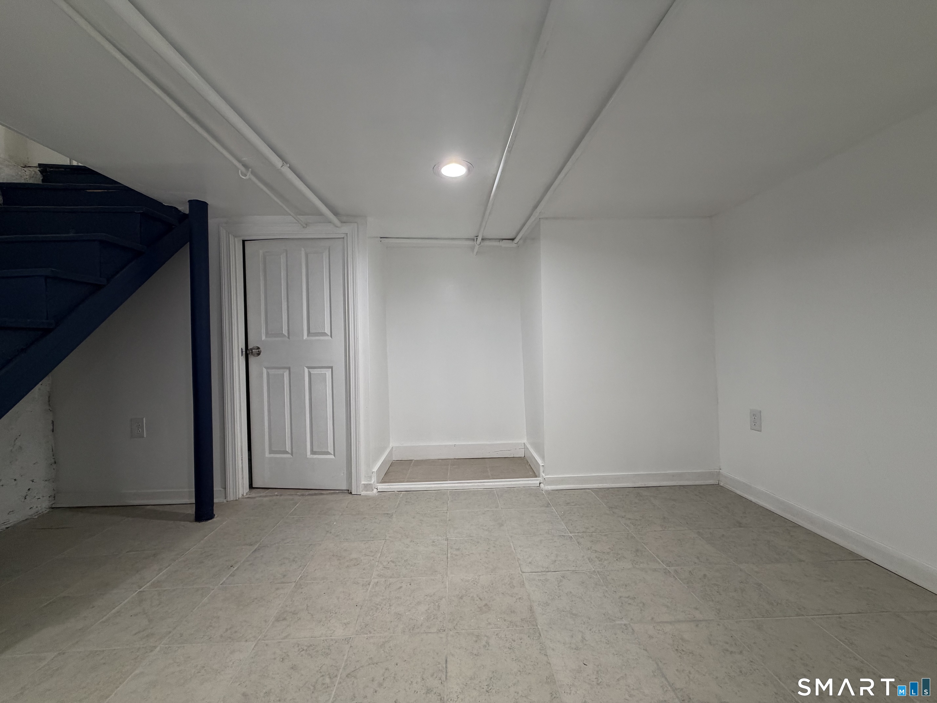 109 Waterman Street Bridgeport, CT 06607 - Photo 12 of 17