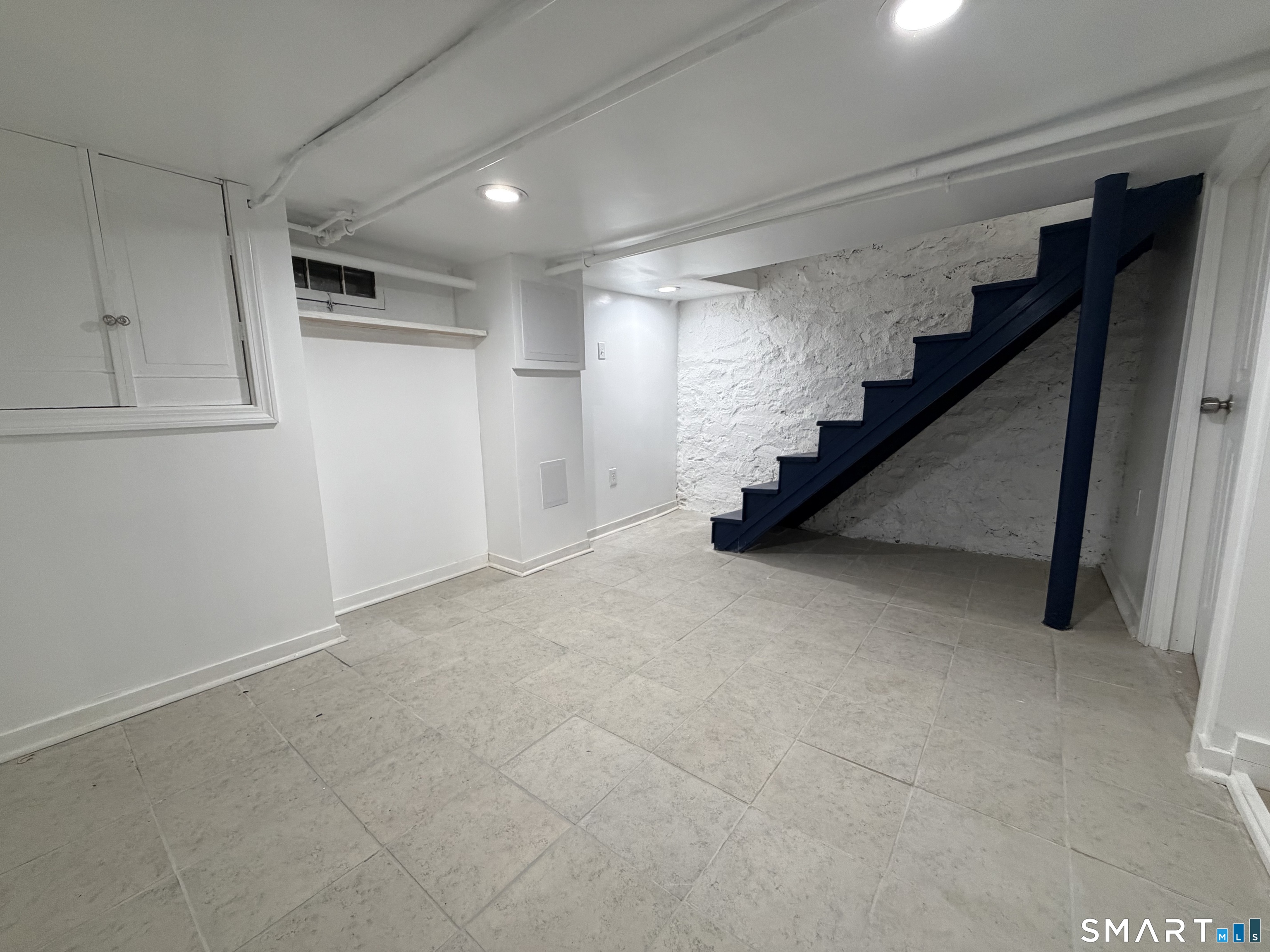 109 Waterman Street Bridgeport, CT 06607 - Photo 16 of 17