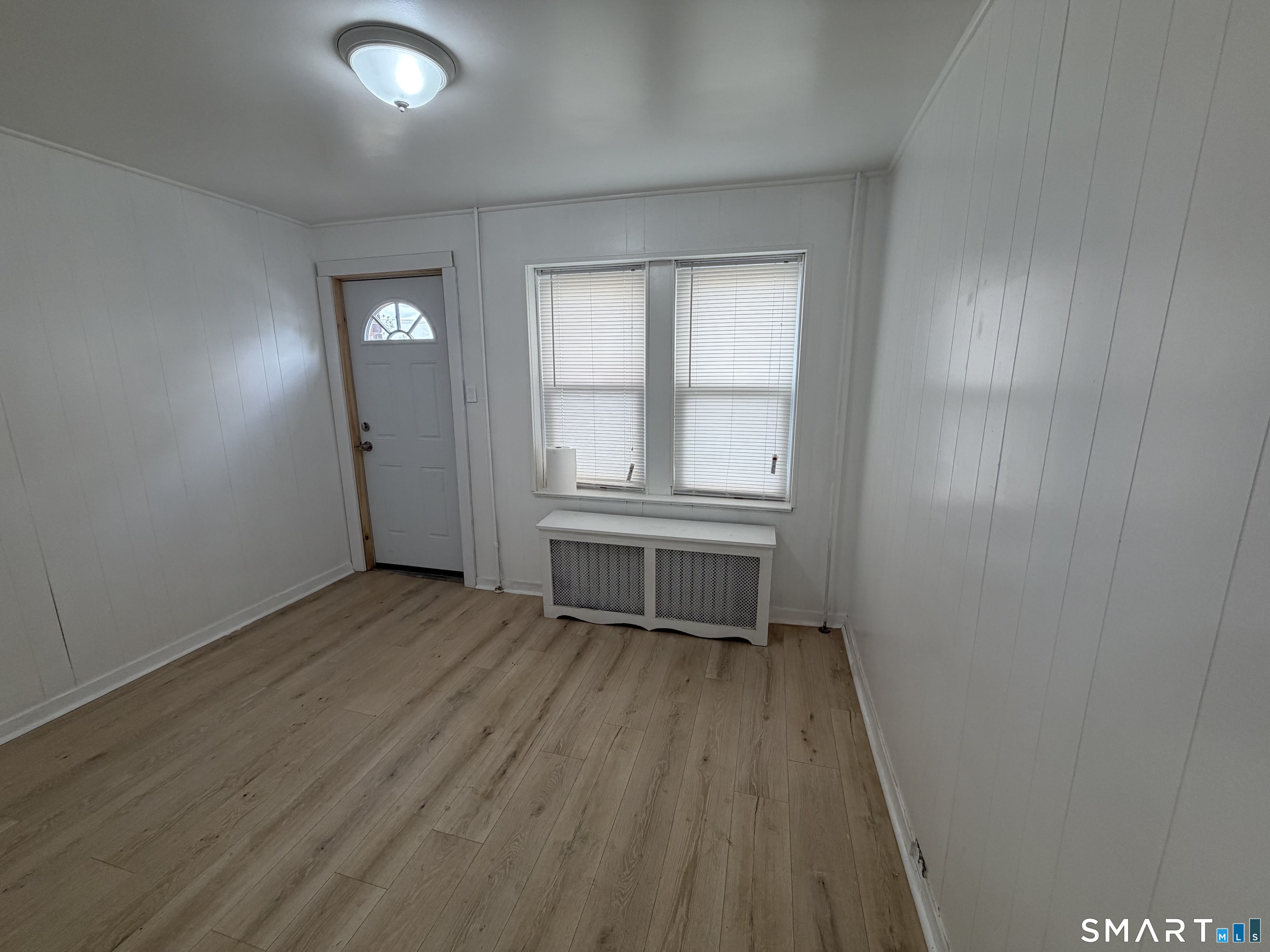 109 Waterman Street Bridgeport, CT 06607 - Photo 6 of 17