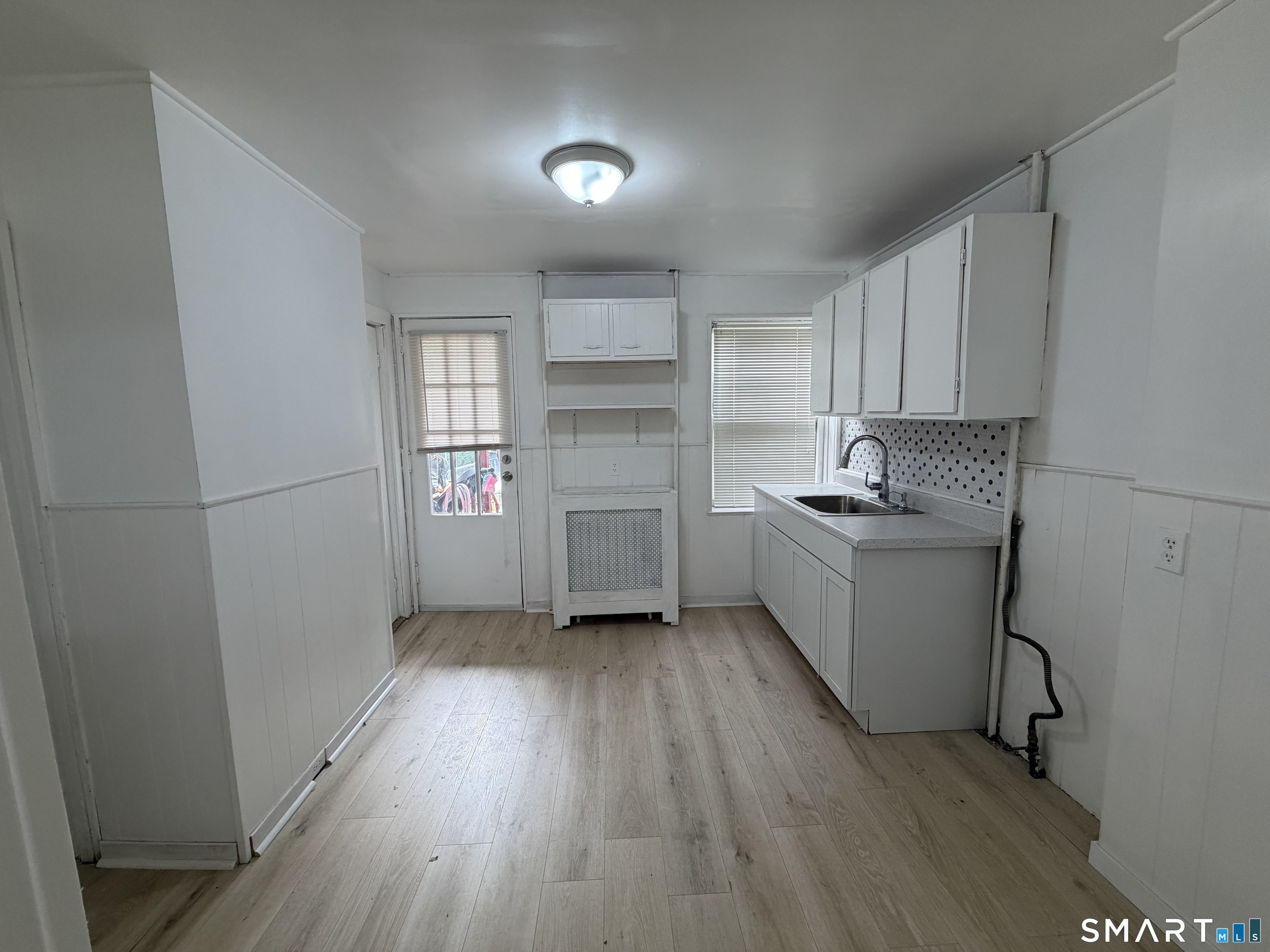 109 Waterman Street Bridgeport, CT 06607 - Photo 7 of 17