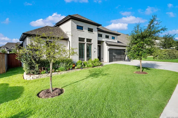 $800,000 | 10006 Sarah Place, Boerne, TX 78006