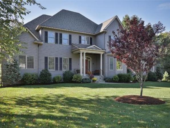 3 Sweeney Ridge Road Bedford, MA 01730 - Photo 3 of 30 Gallery Image 3