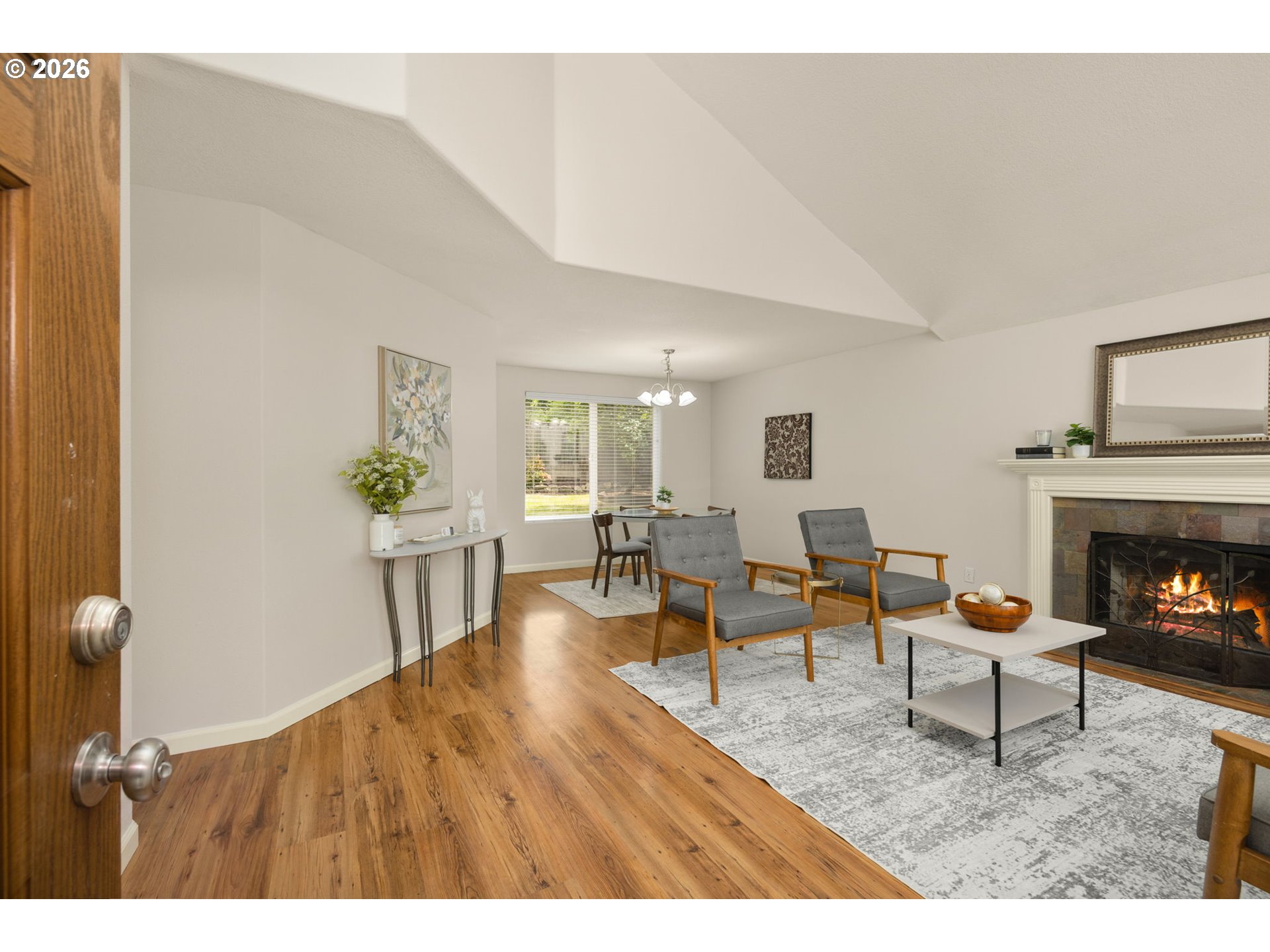9610 Southwest 47th Avenue Portland, OR 97219 - Photo 2 of 21