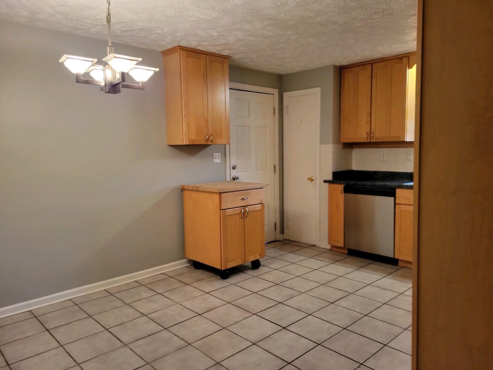 1544 Northgate Road Springfield, OH 45504 - Photo 15 of 22 Gallery Image 15
