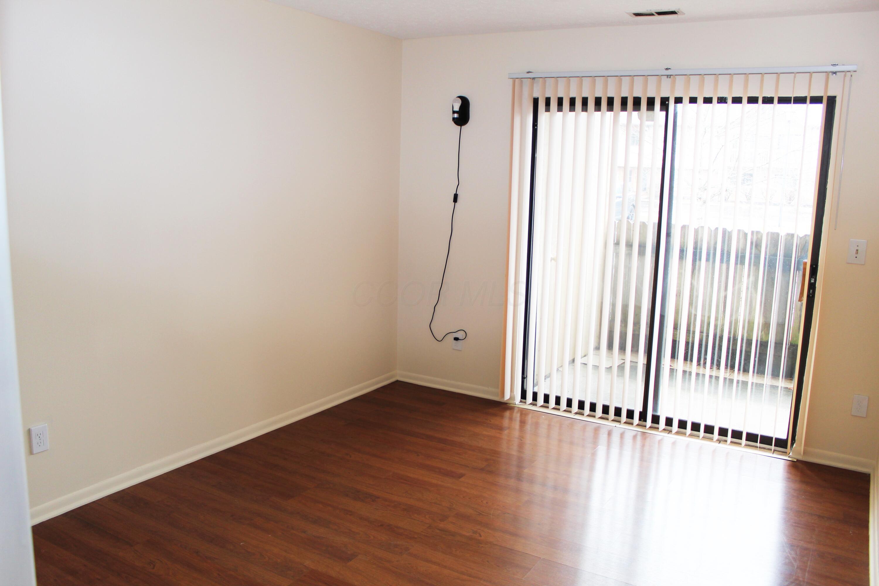 2241 Hedgerow Road, Unit 2241D Columbus, OH 43220 - Photo 5 of 21 2241 BR 2.5