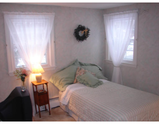 21 Palmer Road Beverly, MA 01915 - Photo 12 of 22 Gallery Image 12