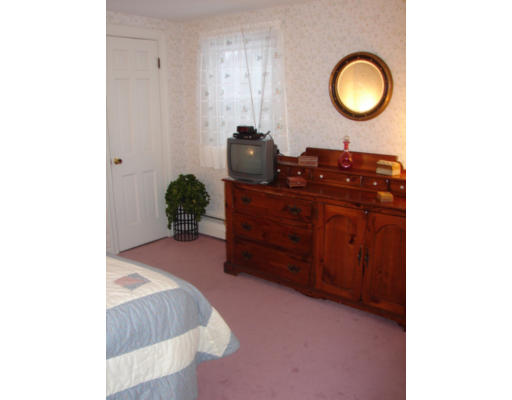 21 Palmer Road Beverly, MA 01915 - Photo 14 of 22 Gallery Image 14