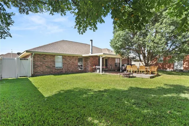 $2,400 | 131 Montpelier Drive, Boutte, LA 70039