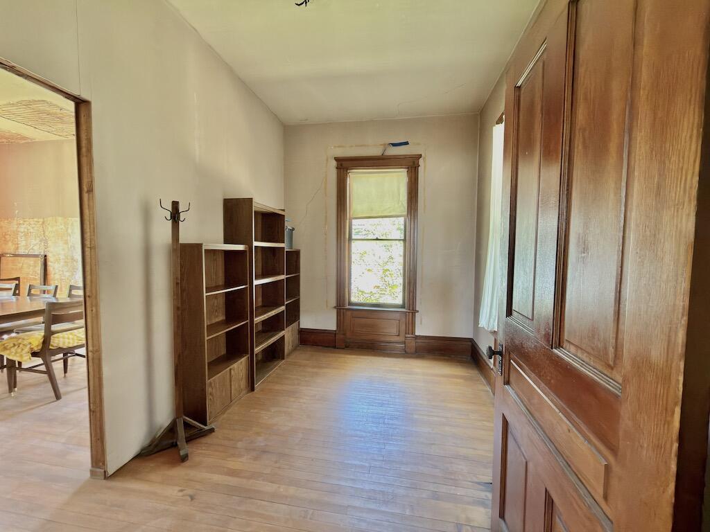 339 2nd Street Manistee, MI 49660 - Photo 14 of 45