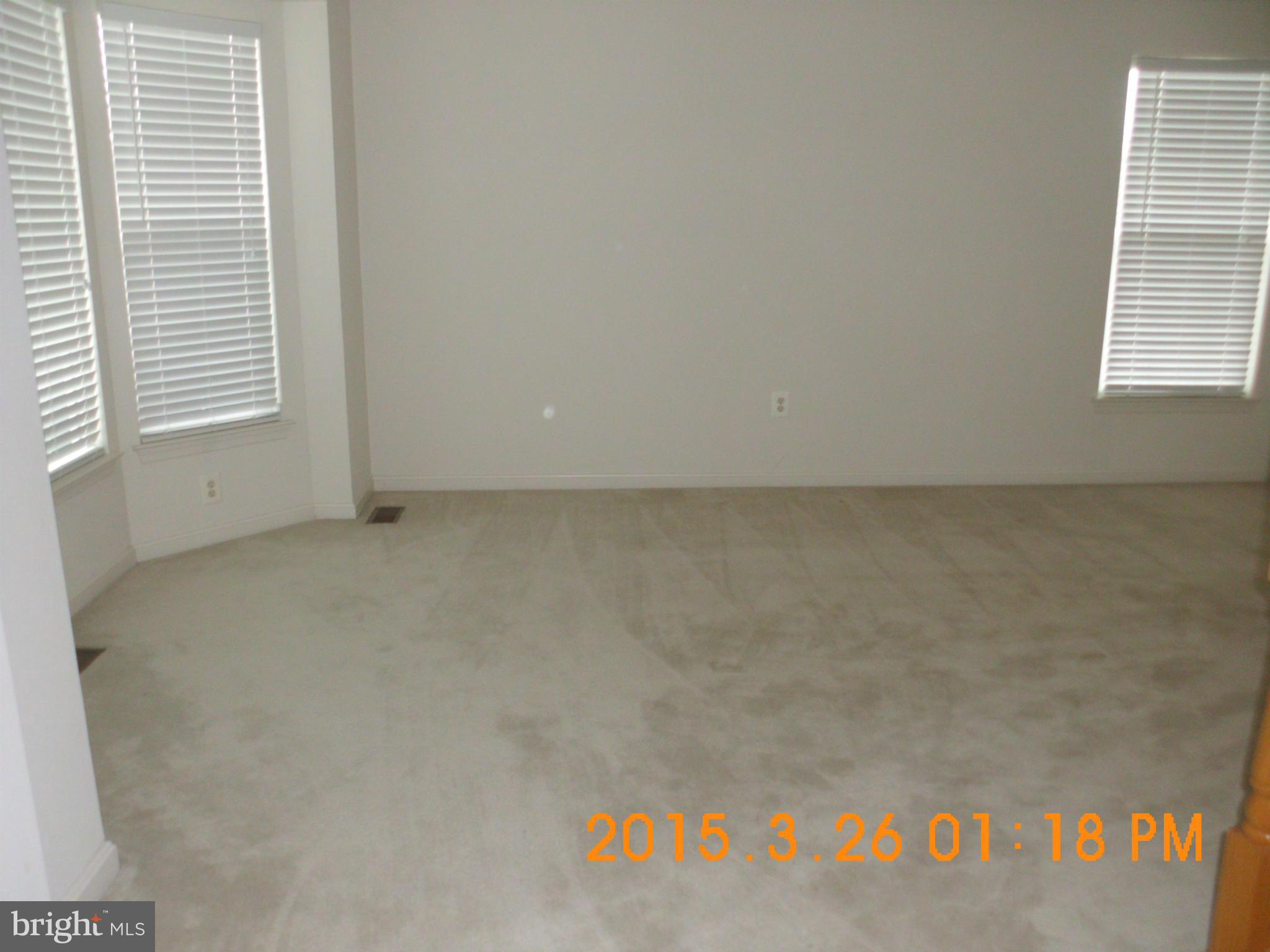 10200 Waterwell Way Laurel, MD 20708 - Photo 2 of 25 Living Room