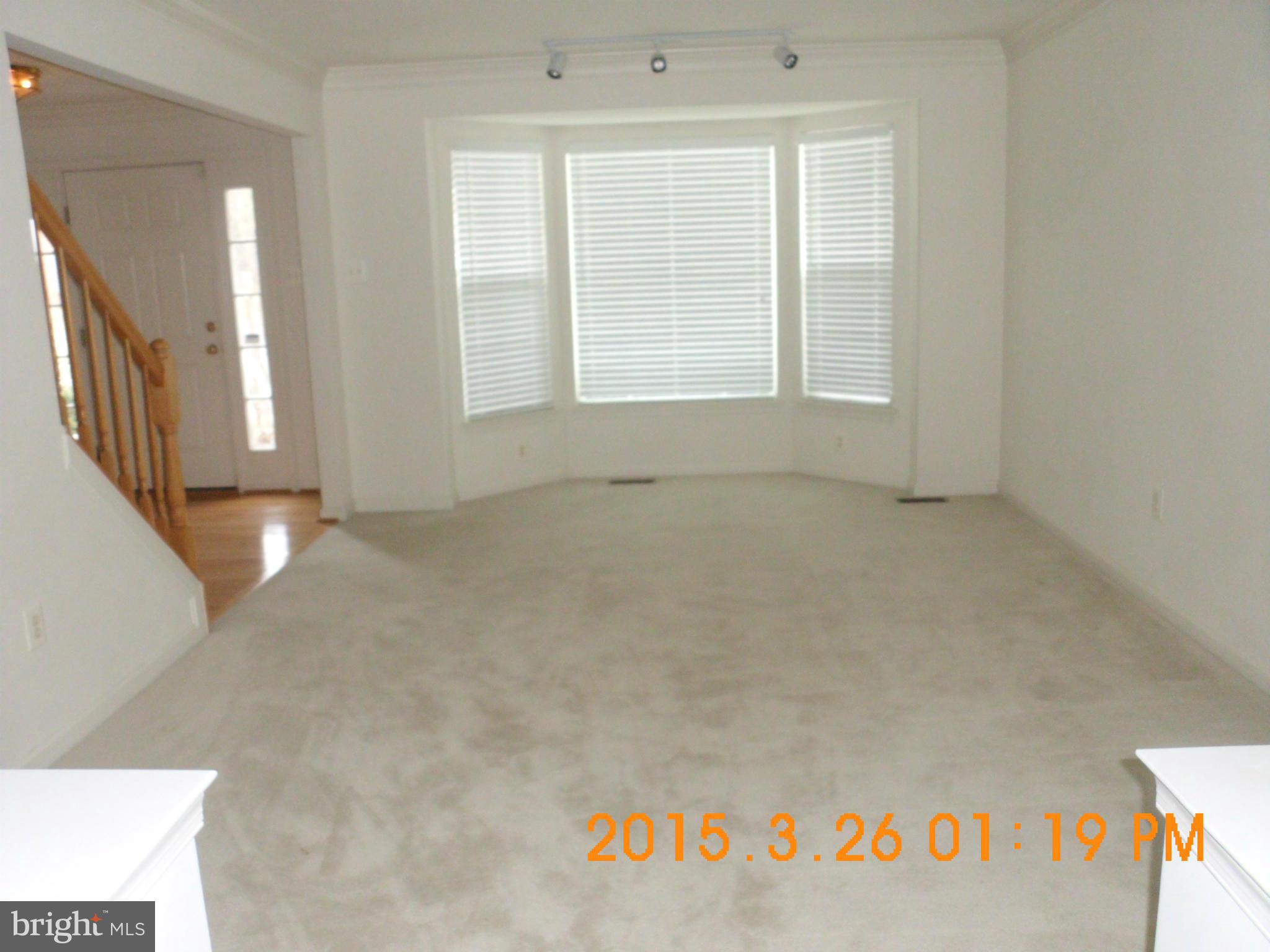 10200 Waterwell Way Laurel, MD 20708 - Photo 4 of 25 Living Room