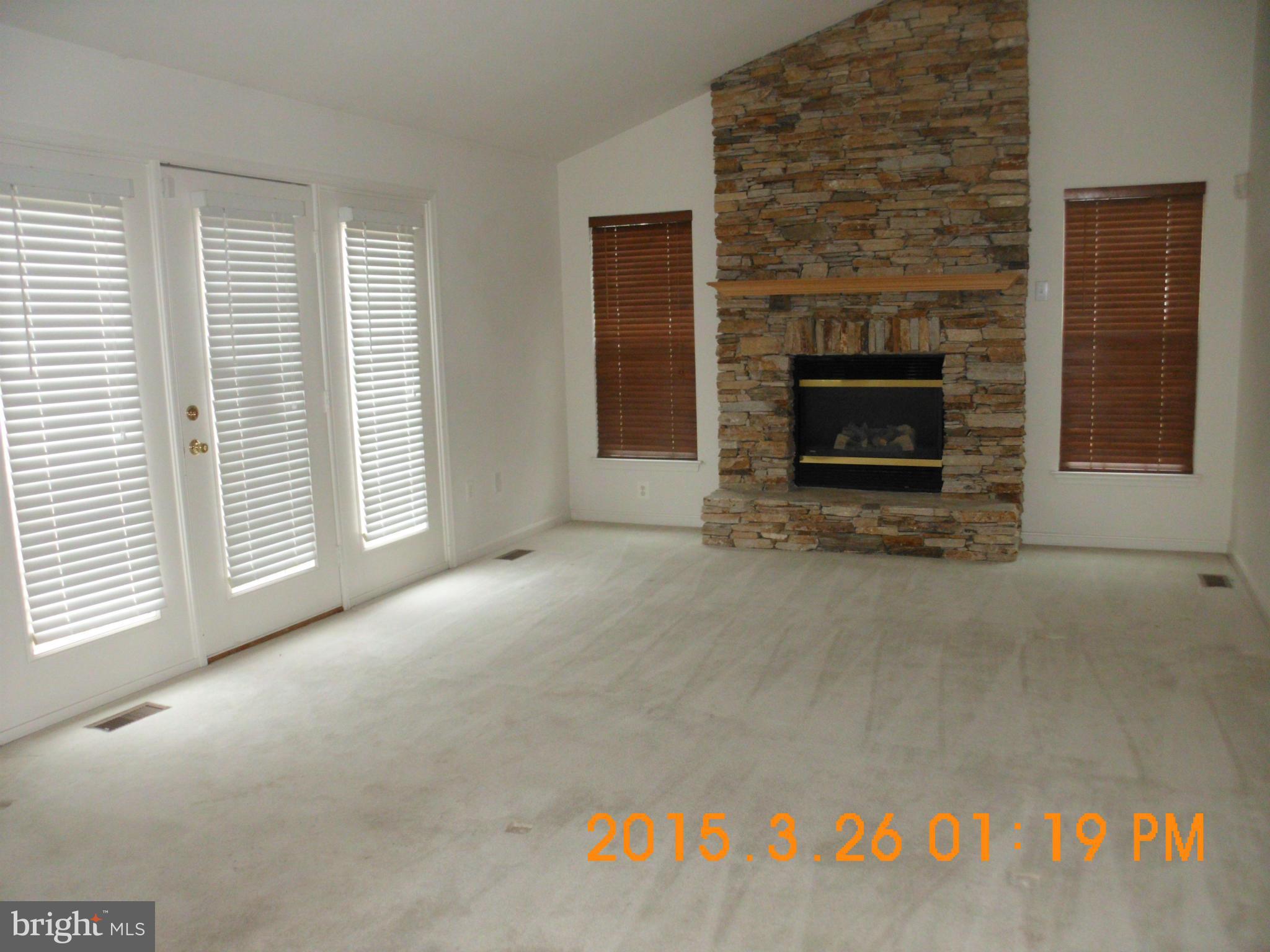10200 Waterwell Way Laurel, MD 20708 - Photo 7 of 25 Family Room