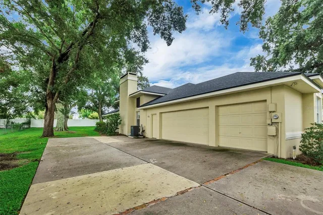 $525,000 | 345 South Lake Florence Drive, Winter Haven, FL 33884