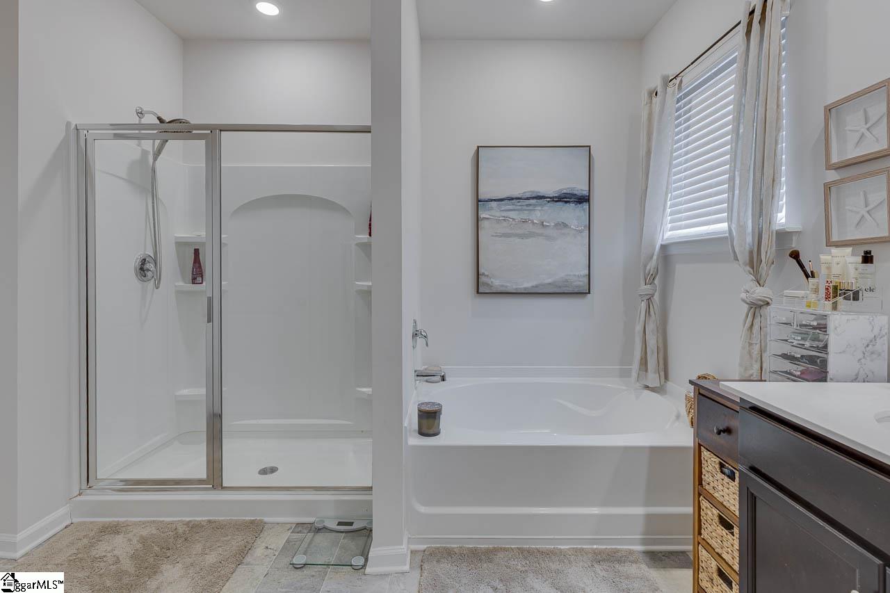 235 Light Spring Road Easley, SC 29642 - Photo 3 of 25