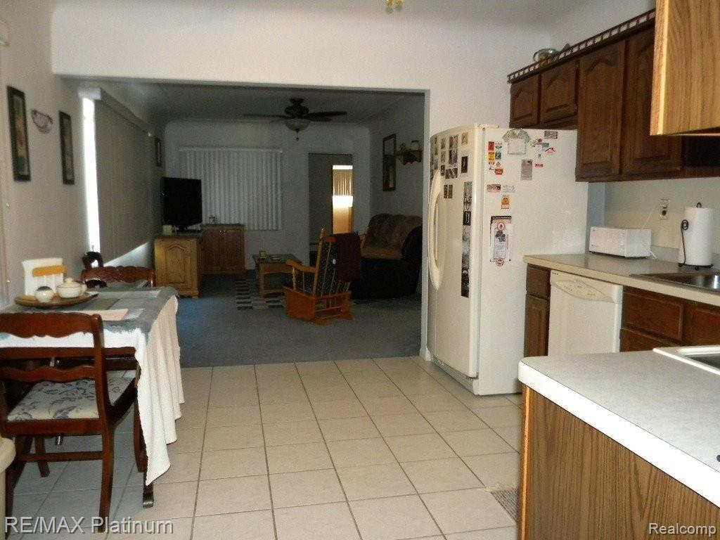 11102 Clyde Road Fenton, MI 48430 - Photo 10 of 25 Kit. Opens to Living Room