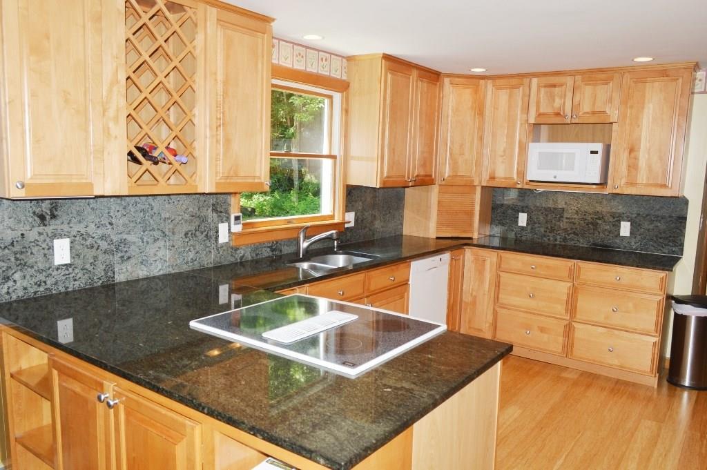 60 Nottingham Road Winthrop, ME 04364 - Photo 3 of 17 Photo