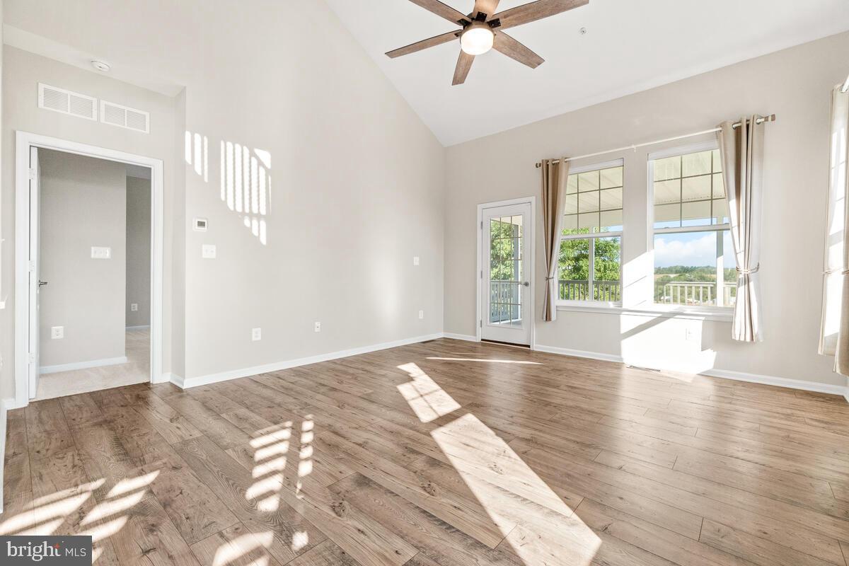 2944 Union Square Road, Unit 43 New Windsor, MD 21776 - Photo 16 of 41 Gallery Image 16