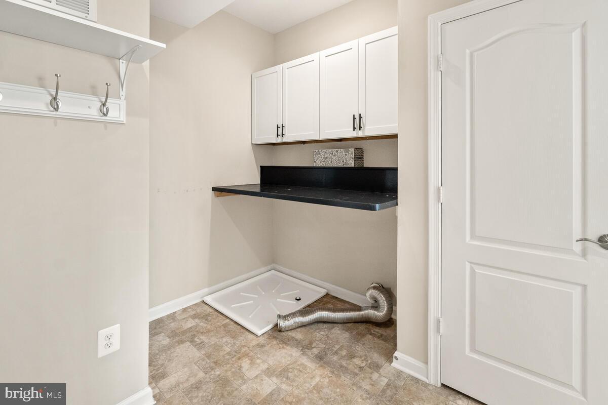 2944 Union Square Road, Unit 43 New Windsor, MD 21776 - Photo 7 of 41 Gallery Image 7