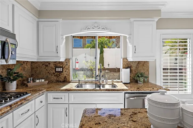 $1,399,000 | 8 Bootstrap Court, Trabuco Canyon, CA 92679