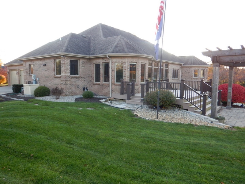 7336 Popp Road Fort Wayne, IN 46845 - Photo 2 of 36