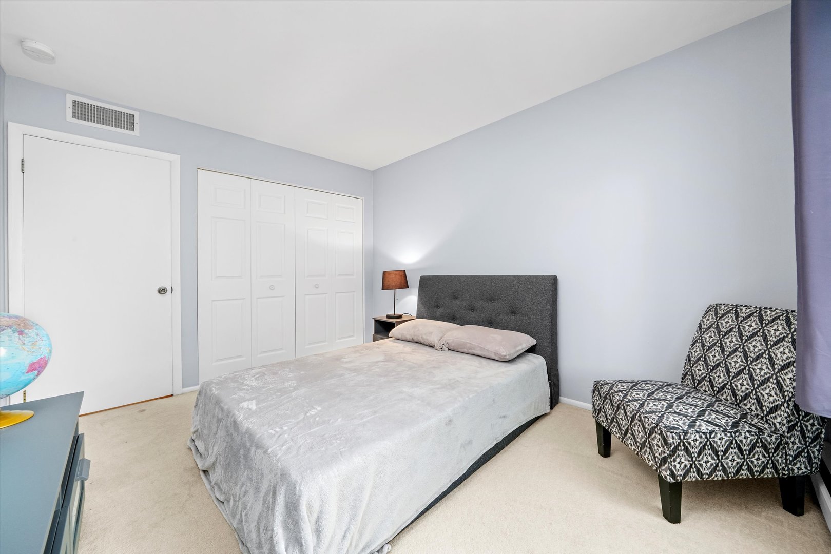 1926 Prairie Square, Unit 210B Schaumburg, IL 60173 - Photo 14 of 20