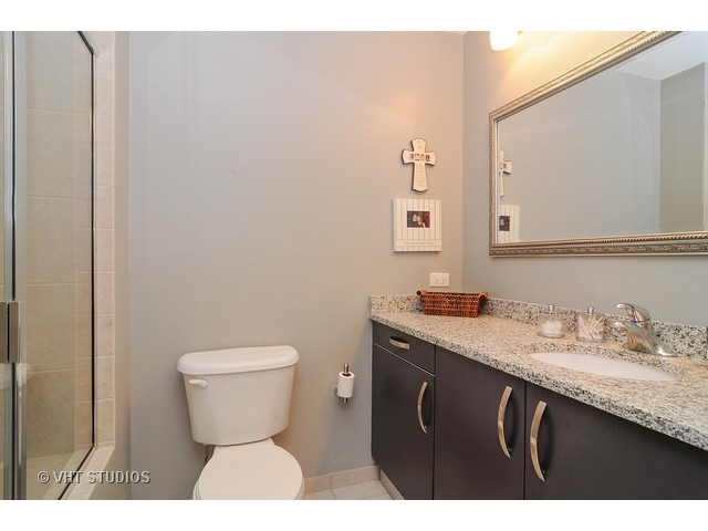 225 South Sangamon Street, Unit 611 Chicago, IL 60607 - Photo 7 of 10