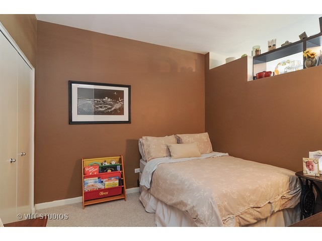225 South Sangamon Street, Unit 611 Chicago, IL 60607 - Photo 8 of 10