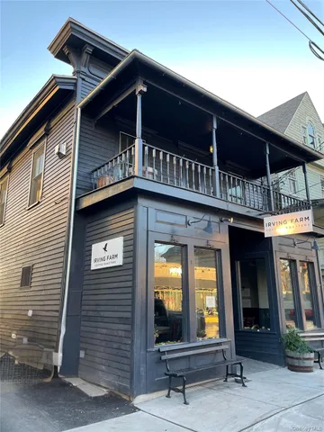 $2,300 | 44 Main Street, Unit 2 FRONT, Millerton, NY 12546