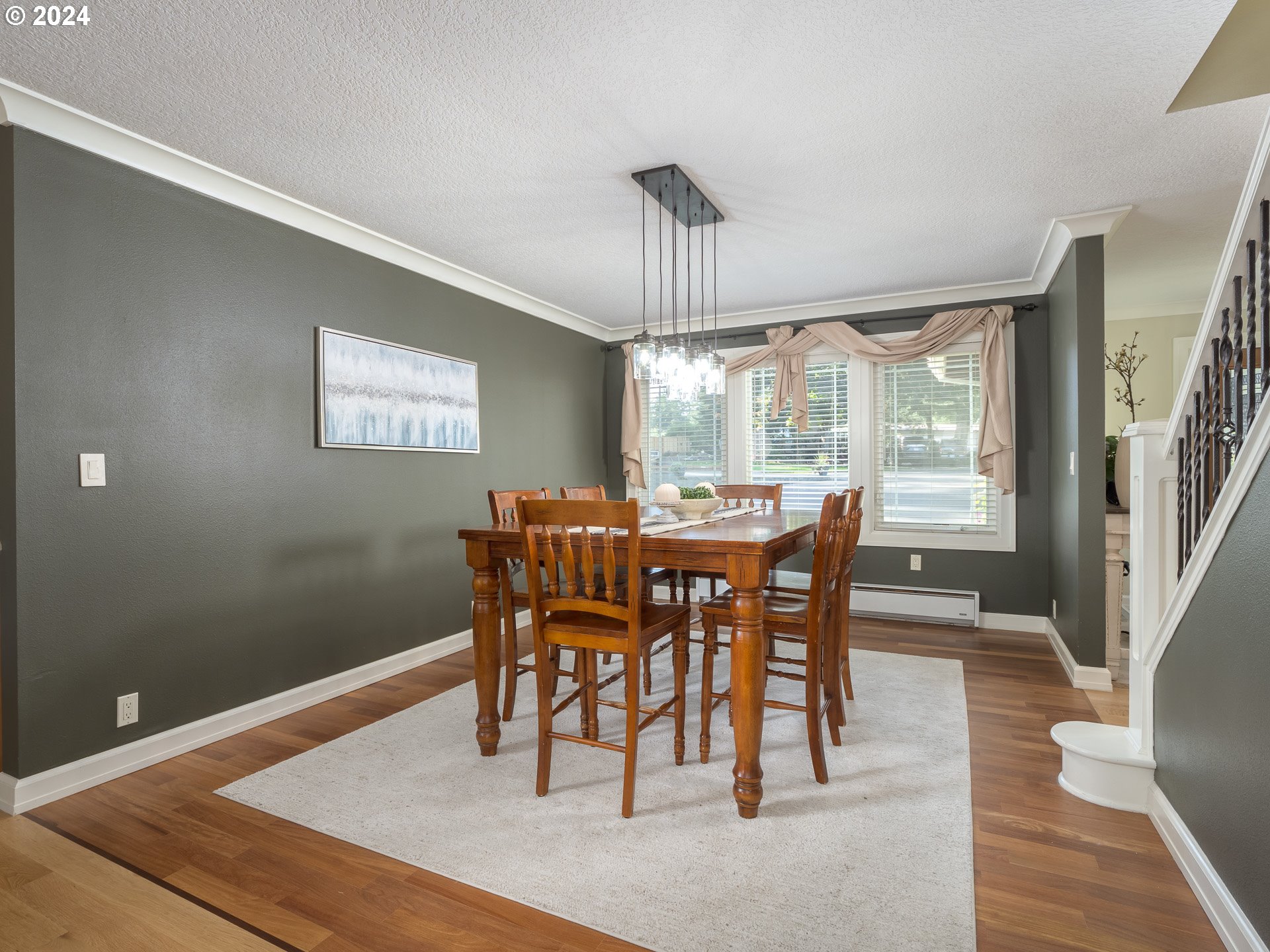 25200 Southwest McConnell Road Sherwood, OR 97140 - Photo 18 of 48 Dining Room