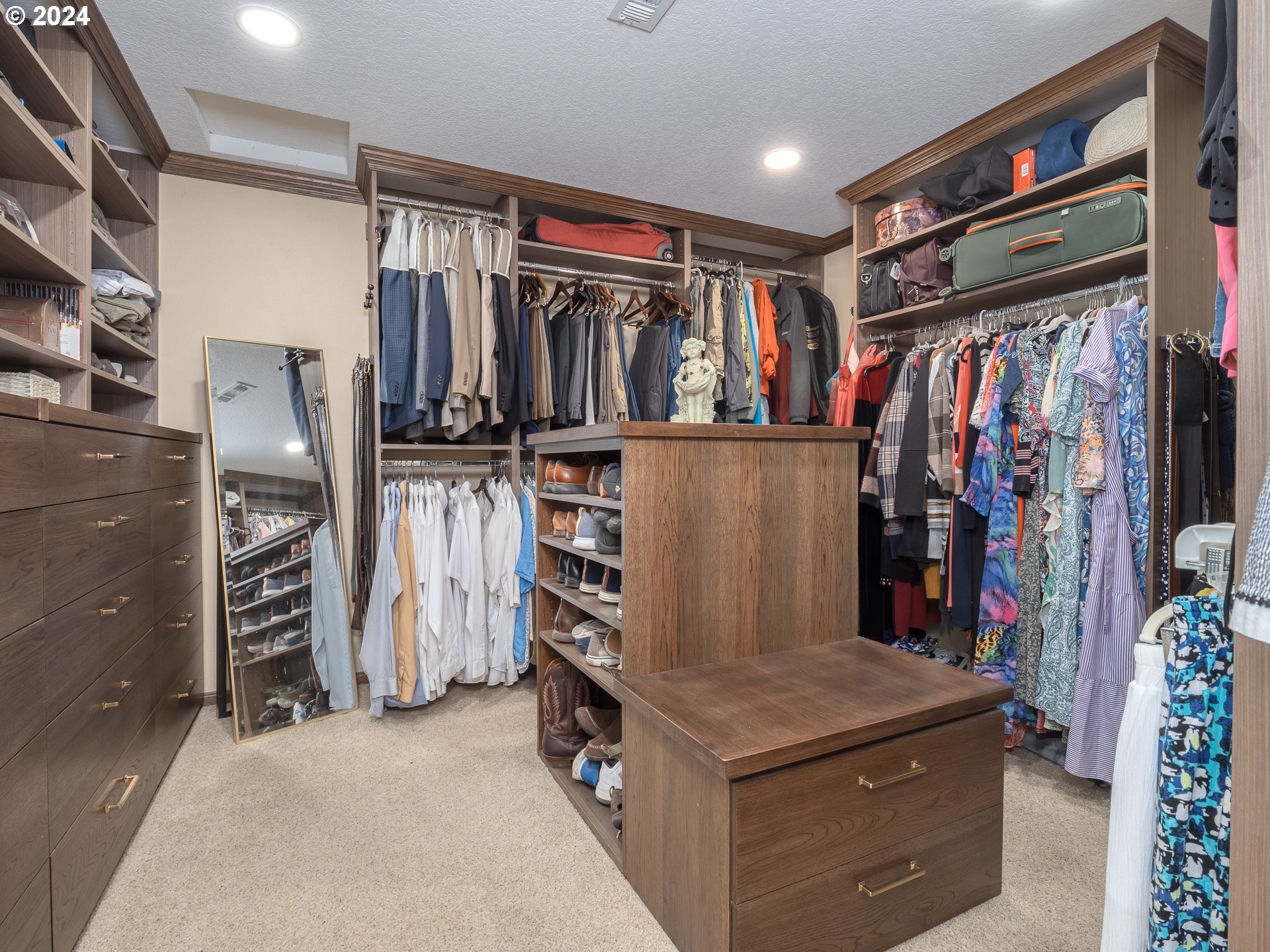 25200 Southwest McConnell Road Sherwood, OR 97140 - Photo 26 of 48 Bedroom, Primary