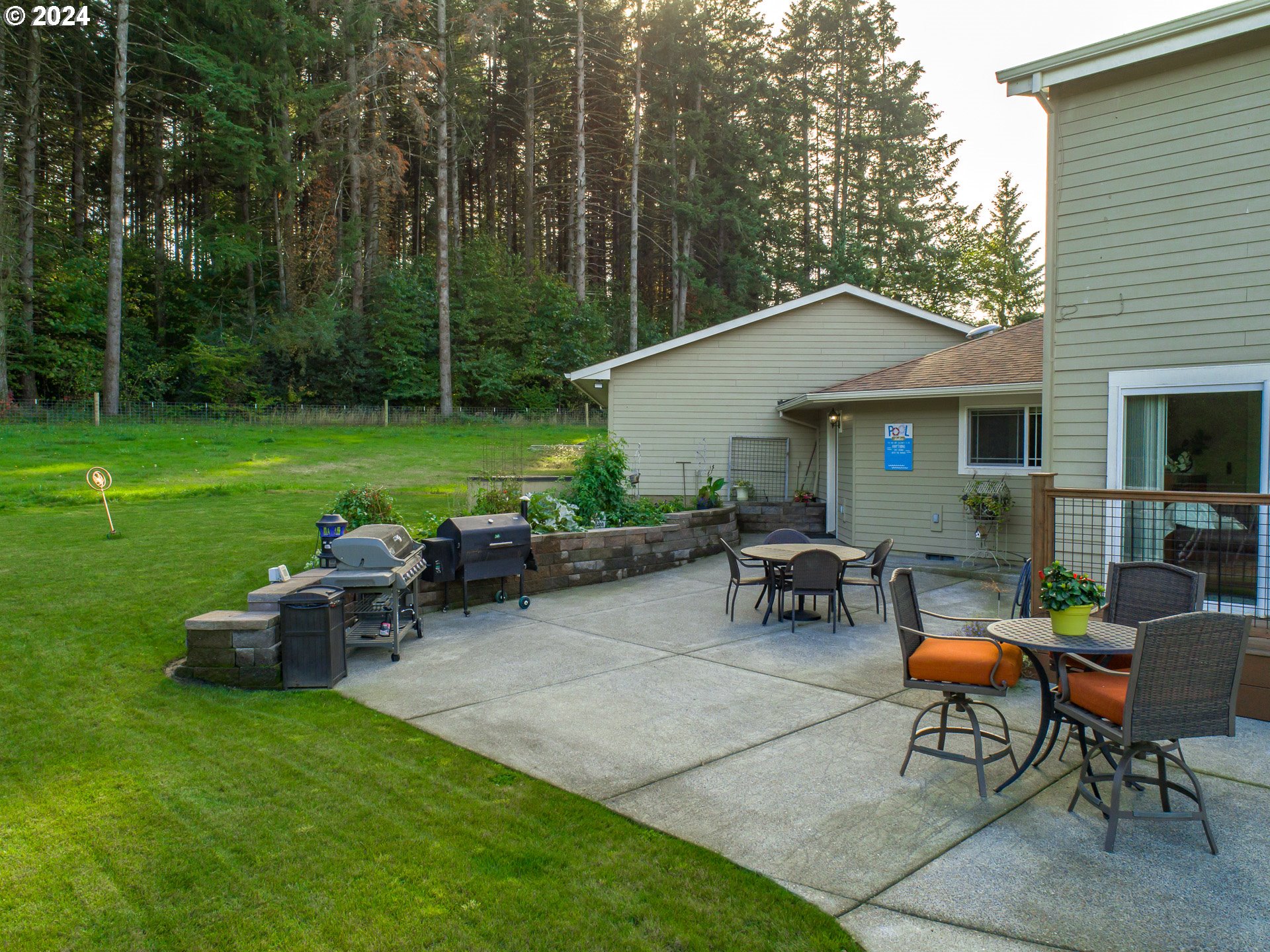 25200 Southwest McConnell Road Sherwood, OR 97140 - Photo 37 of 48