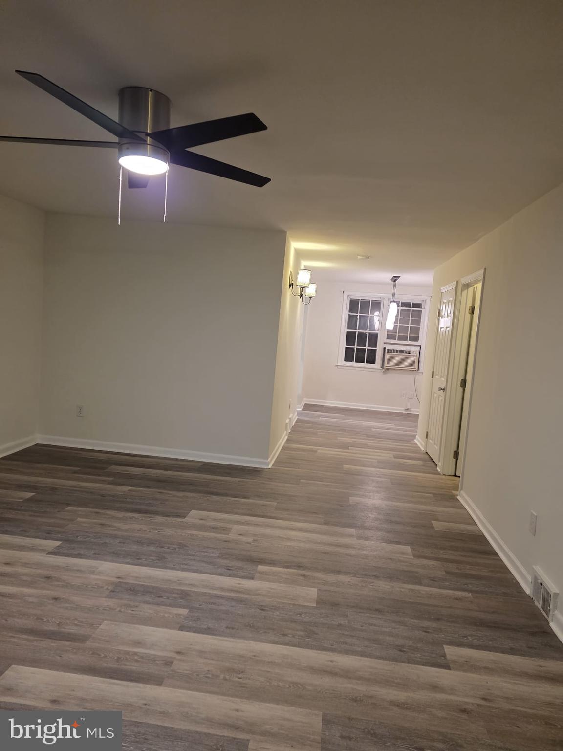 1228 Elson Road Brookhaven, PA 19015 - Photo 3 of 20