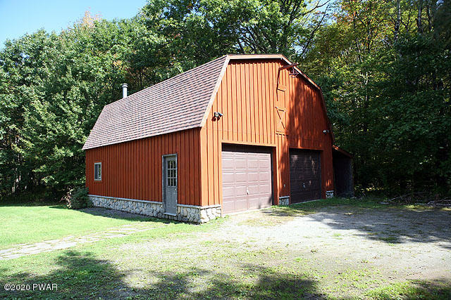 57 A Lester Road Equinunk, PA 18417 - Photo 28 of 30 2-car garage