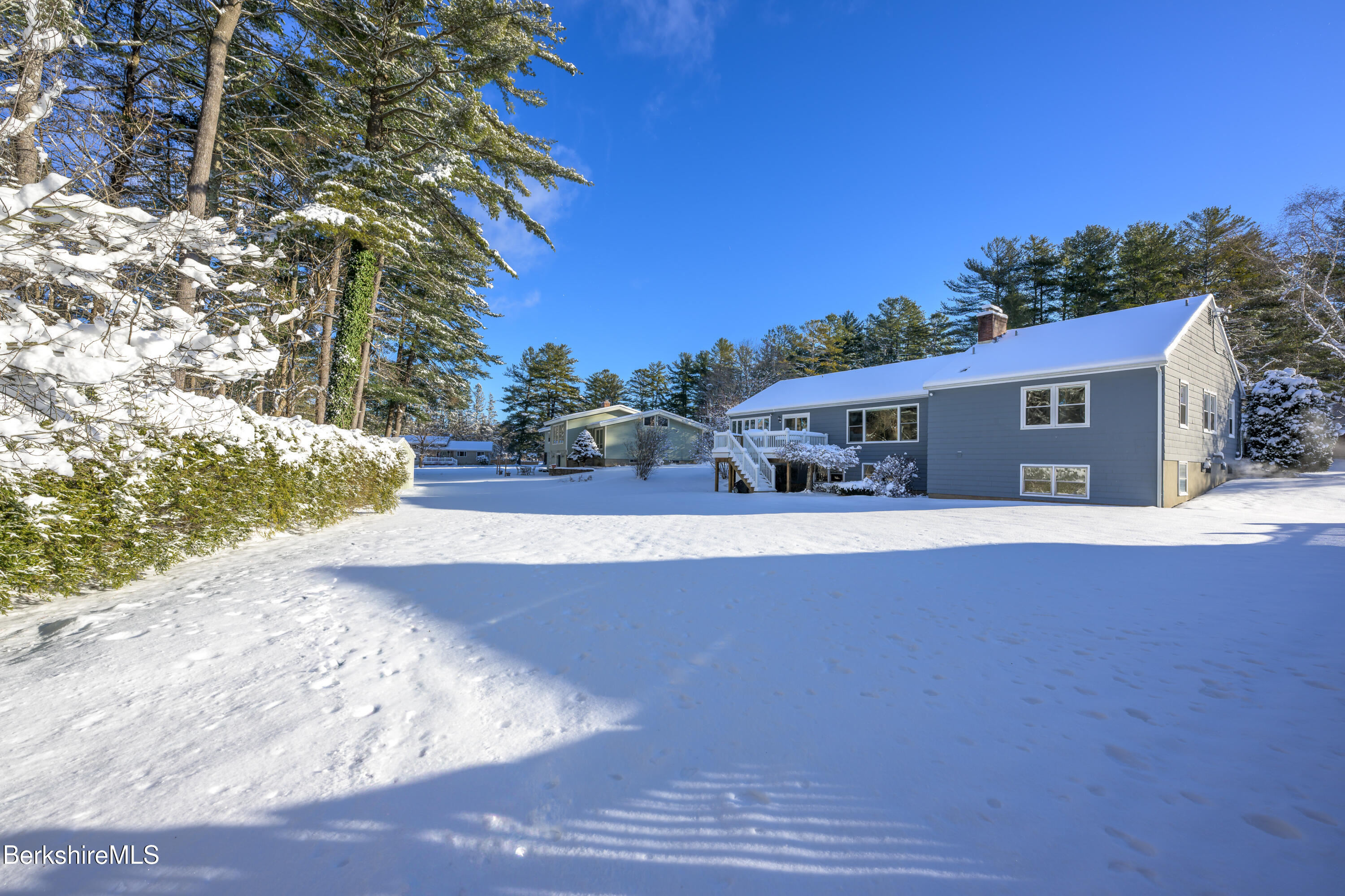 40 Leroi Drive Pittsfield, MA 01201 - Photo 4 of 38 a view of house with yard and entertaining space