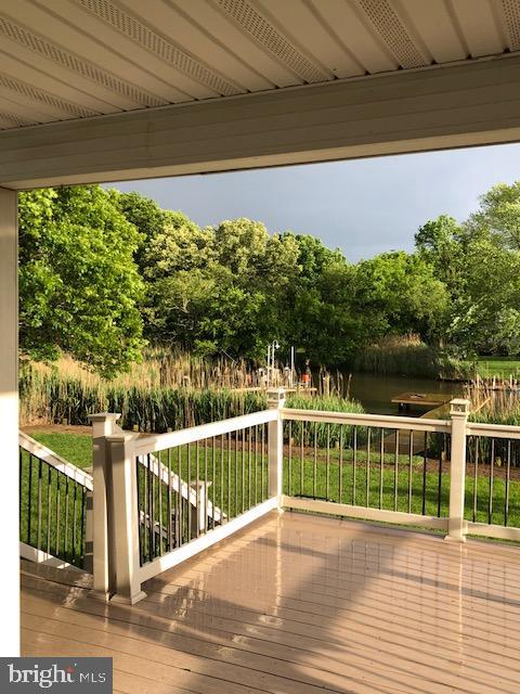 3835 Annadale Road Baltimore, MD 21222 - Photo 12 of 53 Low Maintenance Deck