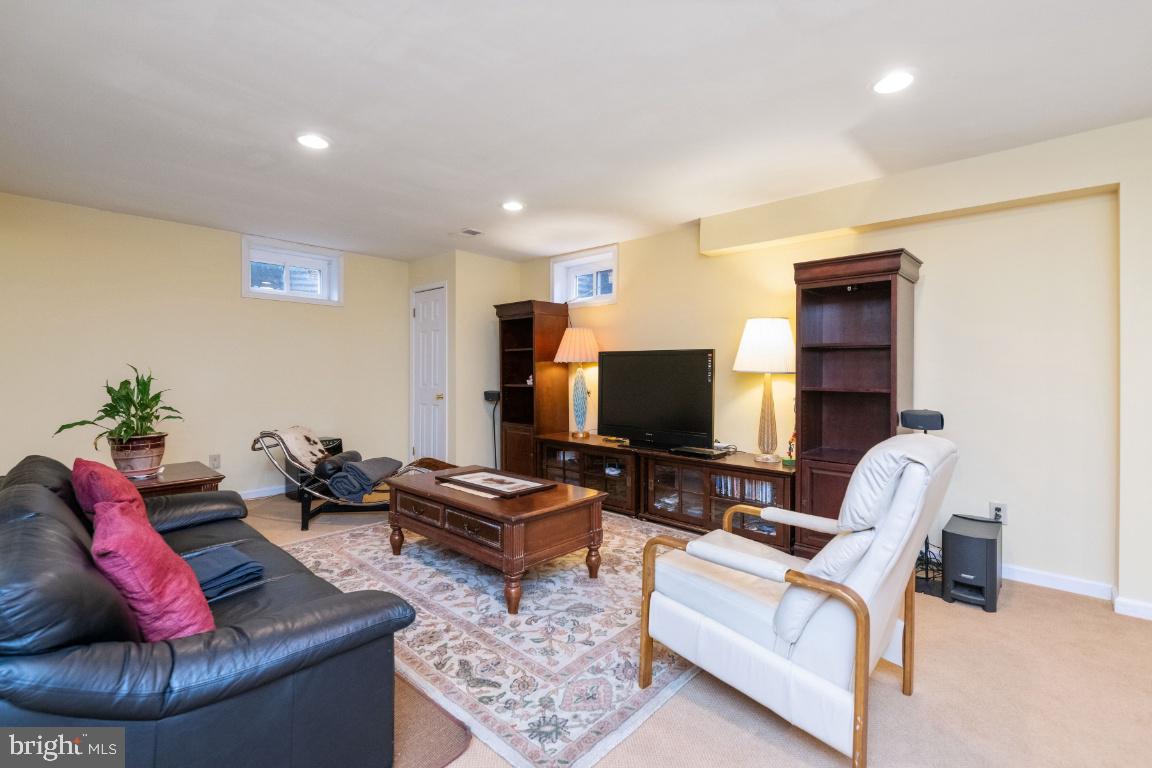 306 East Timonium Road Lutherville-Timonium, MD 21093 - Photo 36 of 62 Gallery Image 36