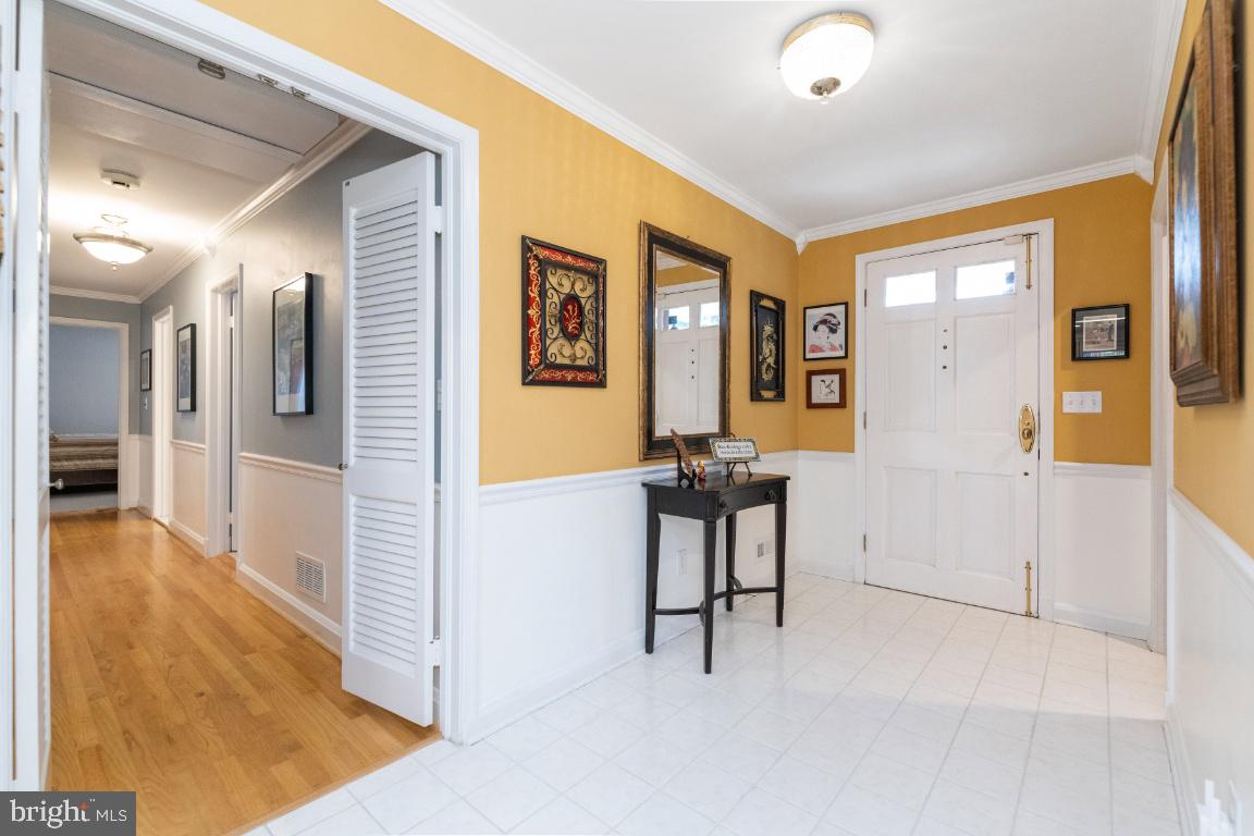 306 East Timonium Road Lutherville-Timonium, MD 21093 - Photo 5 of 62 Gallery Image 5