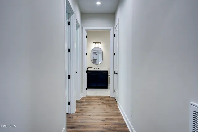 $699,900 | 880 Granby Road, Kingsport, TN 37660