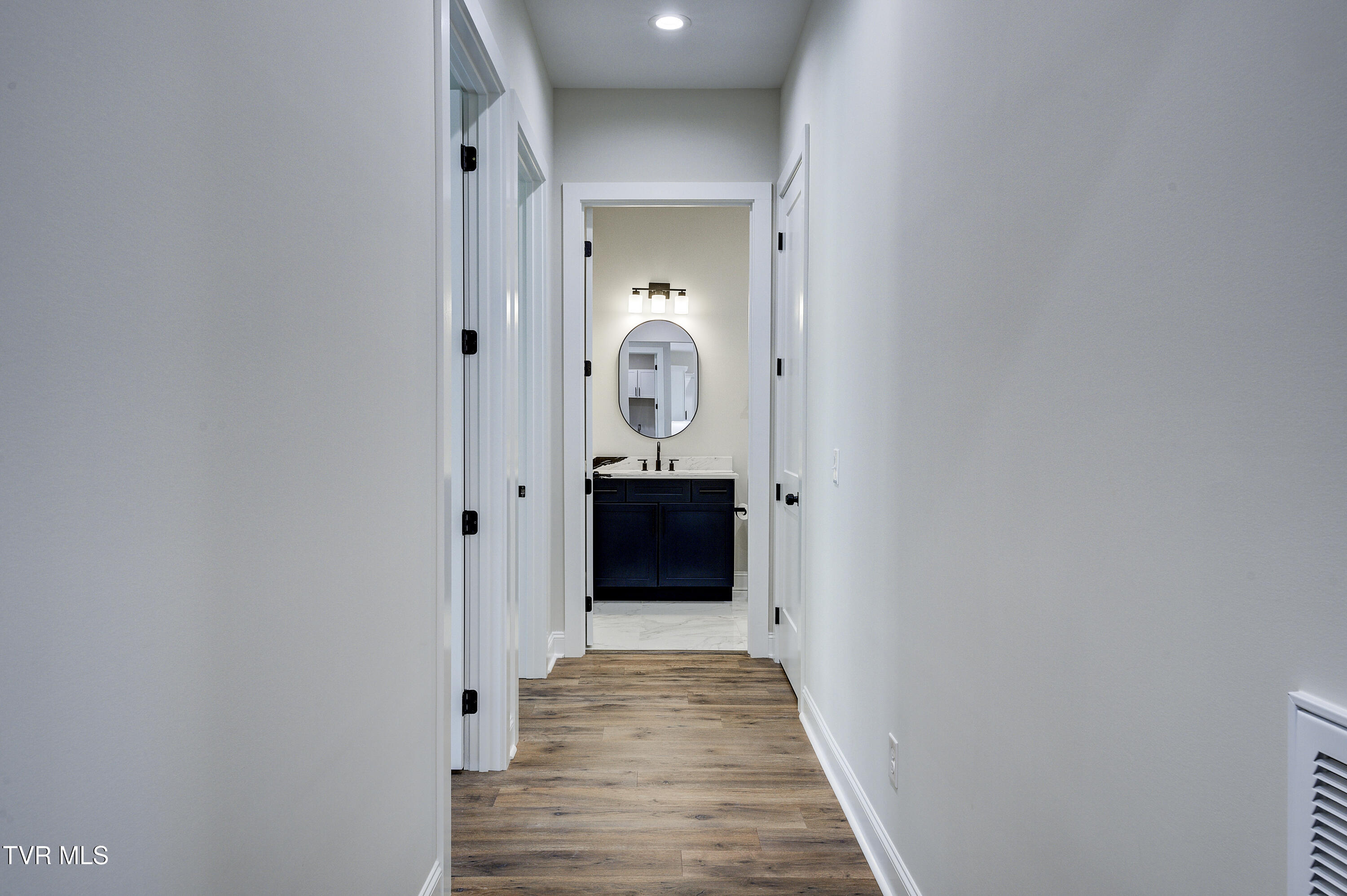 880 Granby Road Kingsport, TN 37660 - Photo 43 of 69 Granby880--31