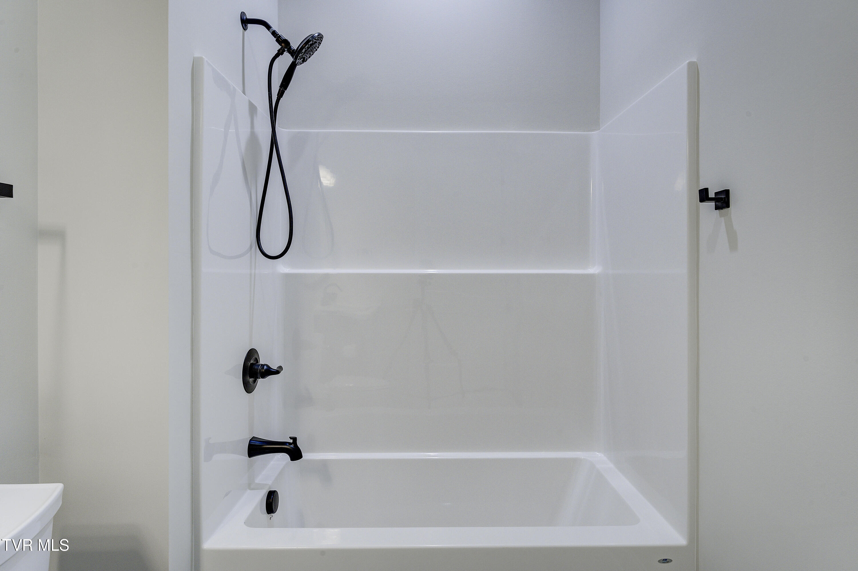 880 Granby Road Kingsport, TN 37660 - Photo 46 of 69 Granby880--39