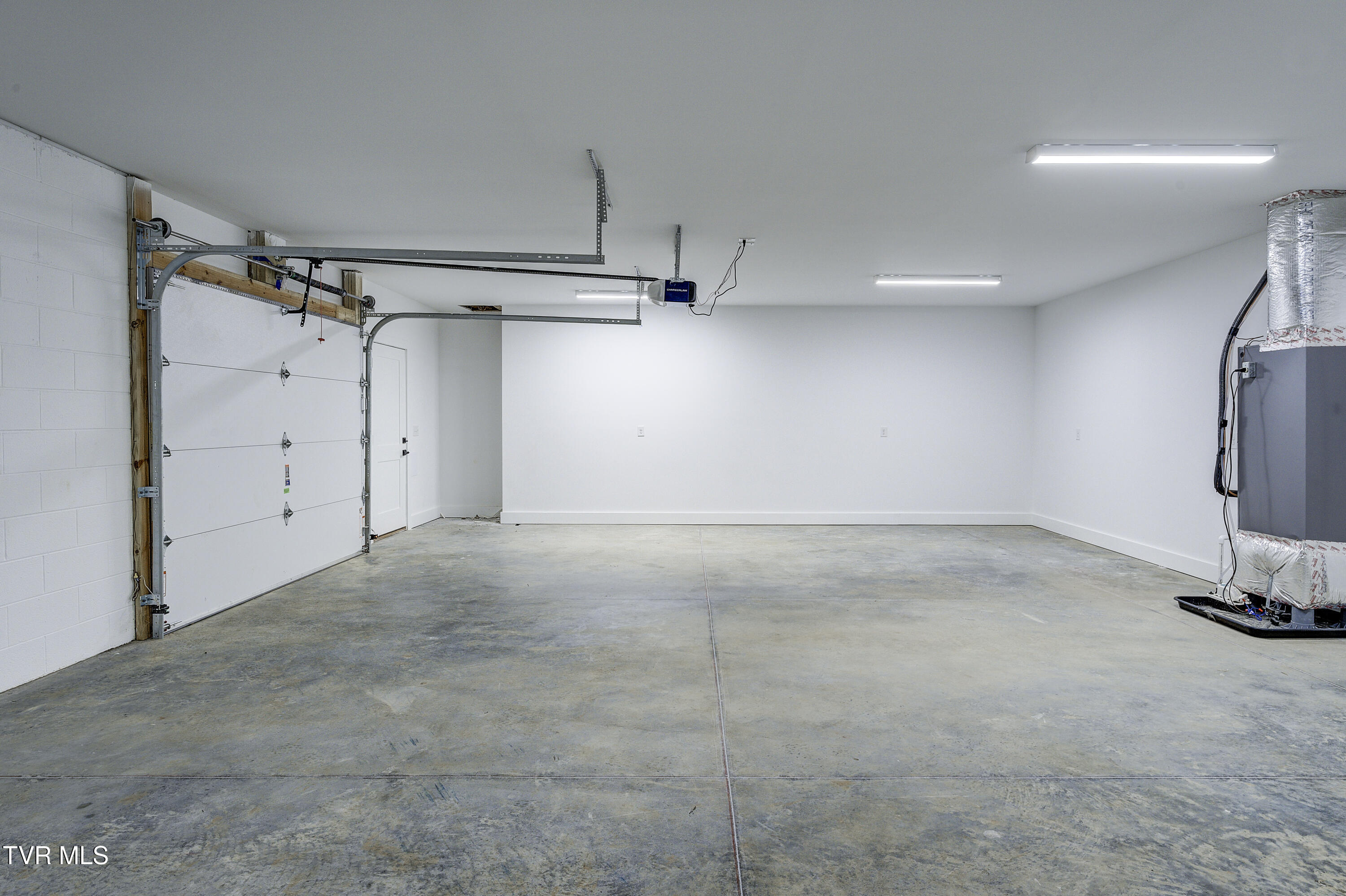 880 Granby Road Kingsport, TN 37660 - Photo 64 of 69 Granby880--56