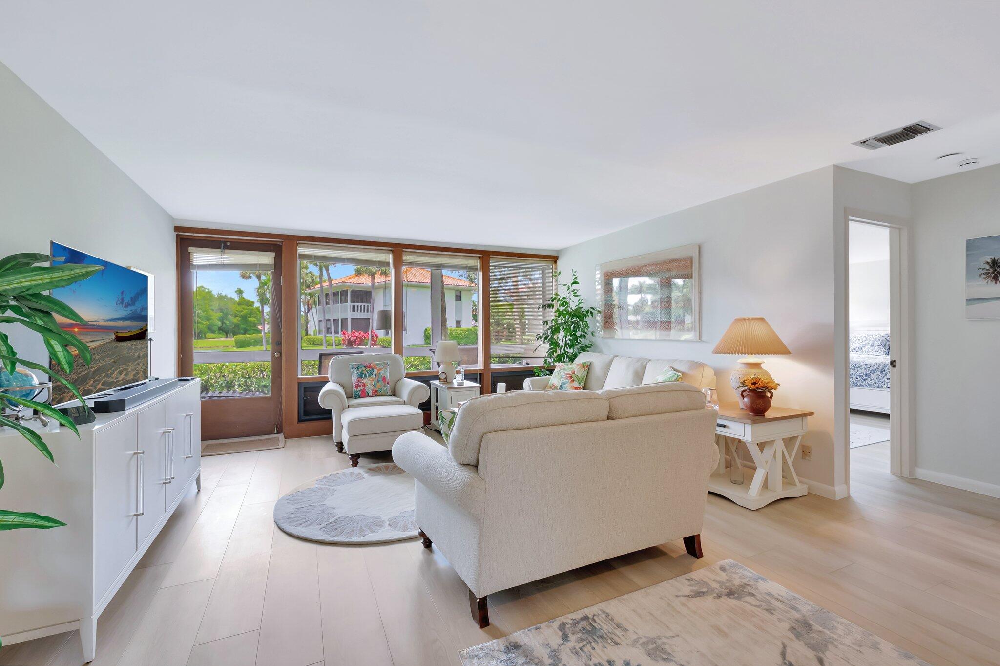 19819 Boca W Drive, Unit 4033 Boca Raton, FL 33434 - Photo 10 of 58 Living Room