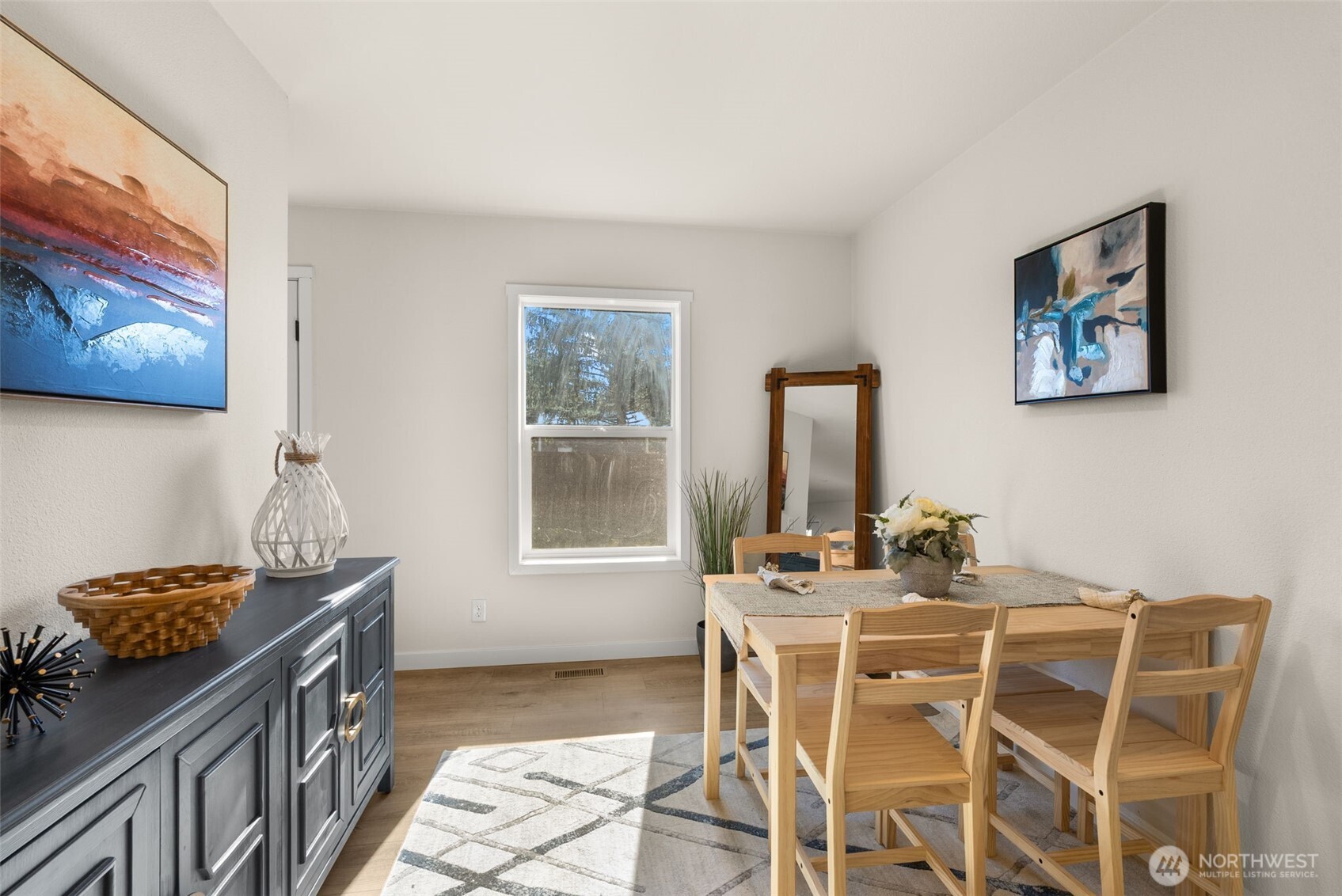 1088 Koontz Road Napavine, WA 98532 - Photo 10 of 36 a dining room with furniture and window