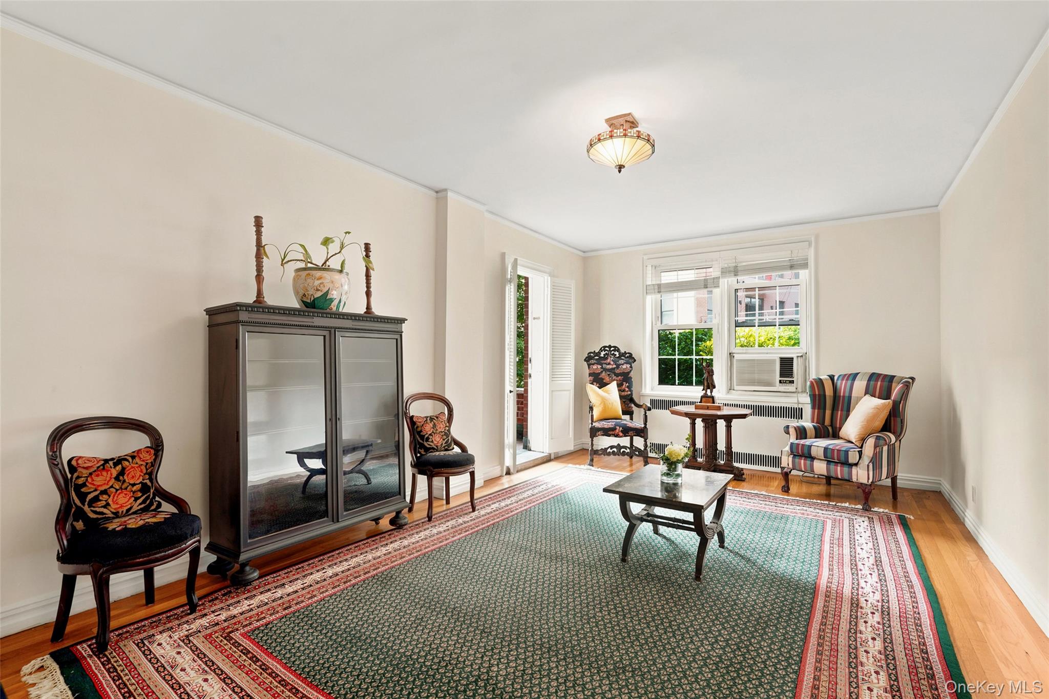 949 Palmer Road, Unit 1R Bronxville, NY 10708 - Photo 15 of 21 Primary bedroom with entrance to terrace.