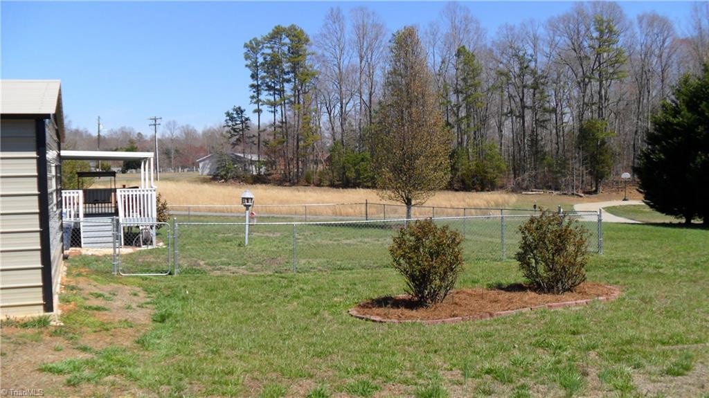 3886 Hoover Hill Road Trinity, NC 27370 - Photo 11 of 14
