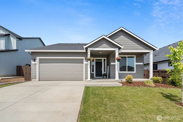 $484,900 | 501 Pagget Avenue, Winlock, WA 98596