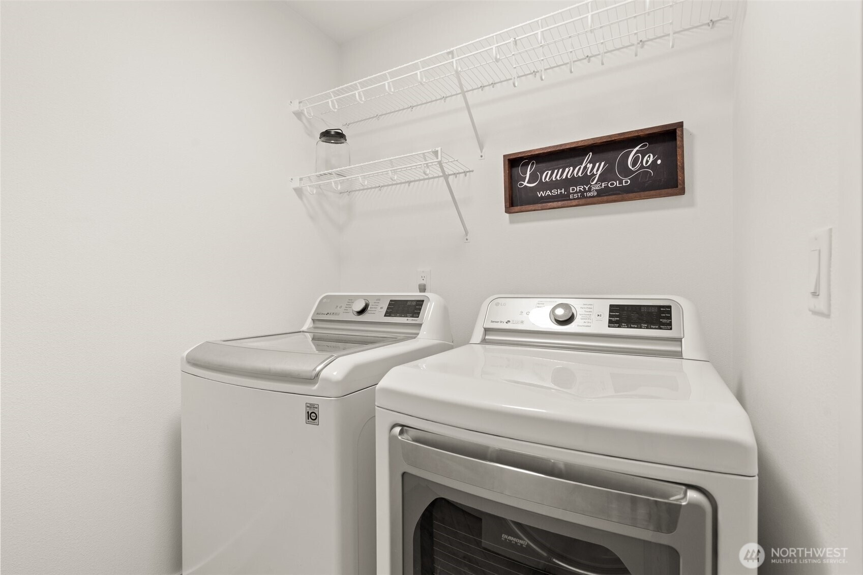 501 Pagget Avenue Winlock, WA 98596 - Photo 24 of 30 a utility room with dryer and washer