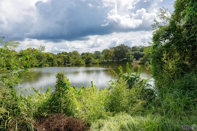 $199,900 | 7111 Point Avery Drive, Baton Rouge, LA 70817